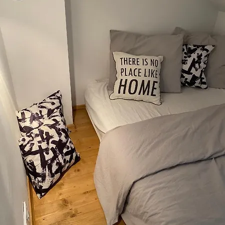 High Five Krakow Apartment Exterior photo